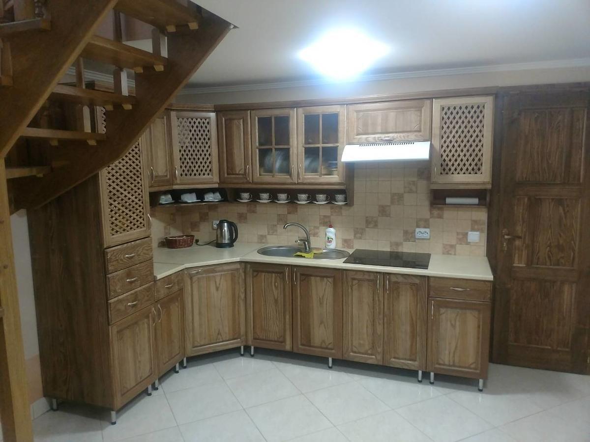 Садиба "У Юлії" Svalyava Exterior photo